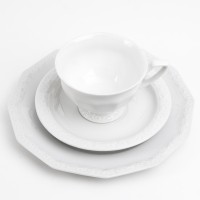 Porcelanowy serwis śniadaniowy marki Rosenthal z serii Biała Maria, Niemcy.
